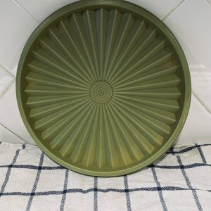Avacado Green Tupperware Replacement Lid  - 8”